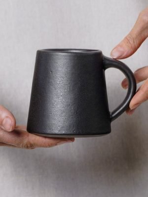 Caneca Araucária – preta