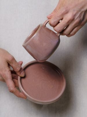 Caneca Aurora 250ml com pires – rosa terra