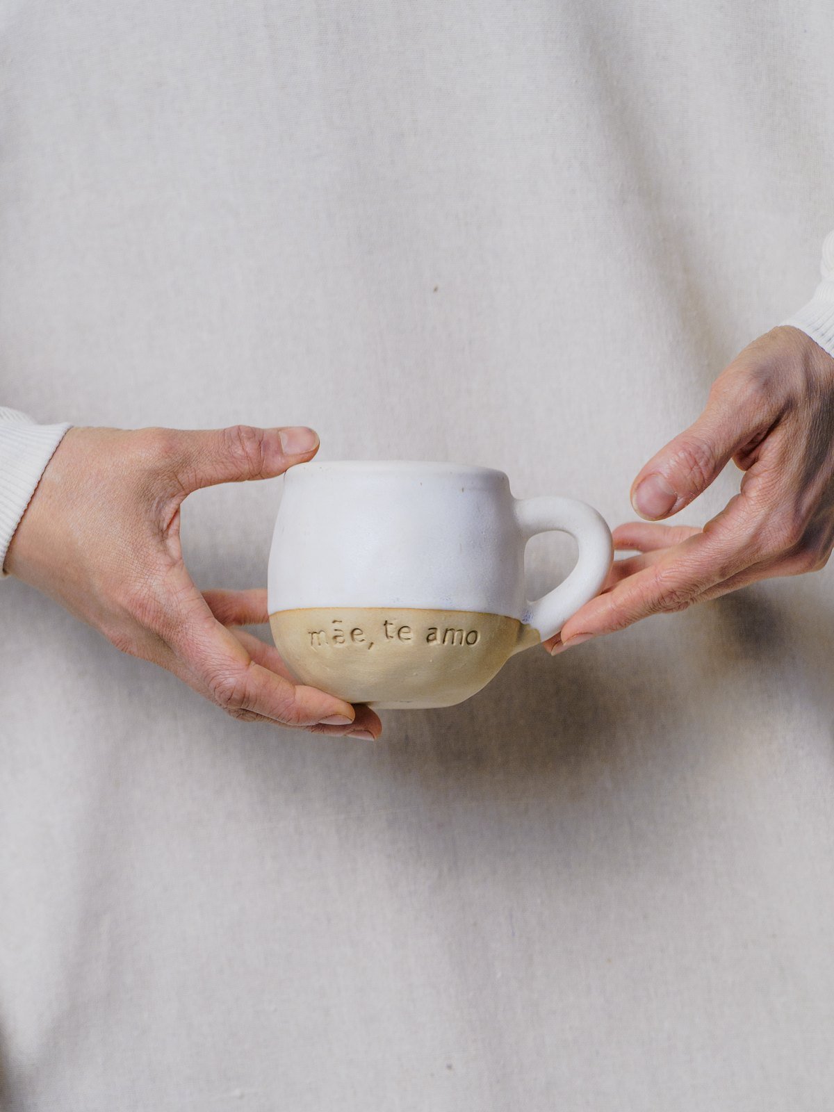 Caneca Outono “mãe” – off white